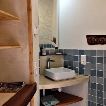 Le Petit Nid Ecologique Ferienhaus *