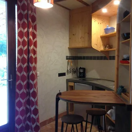 Ferienhaus Le Petit Nid Ecologique *